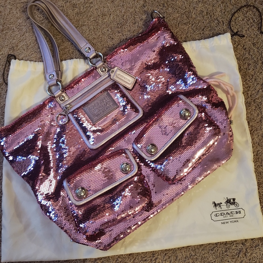 Coach poppy spotlight sequins handbag❤